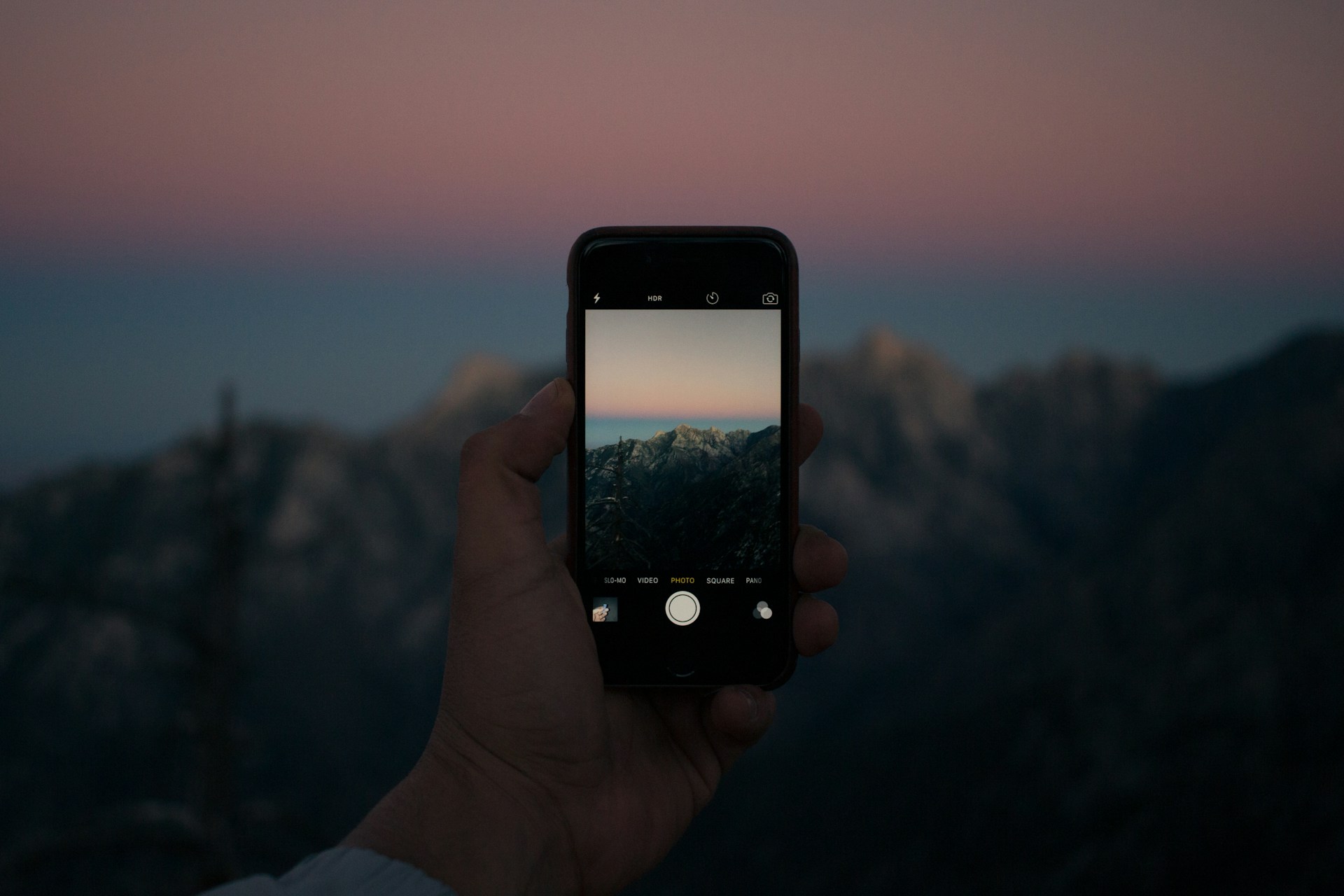 The Phone Signal You’ve Always Wanted… Now Works in the Middle of Nowhere
