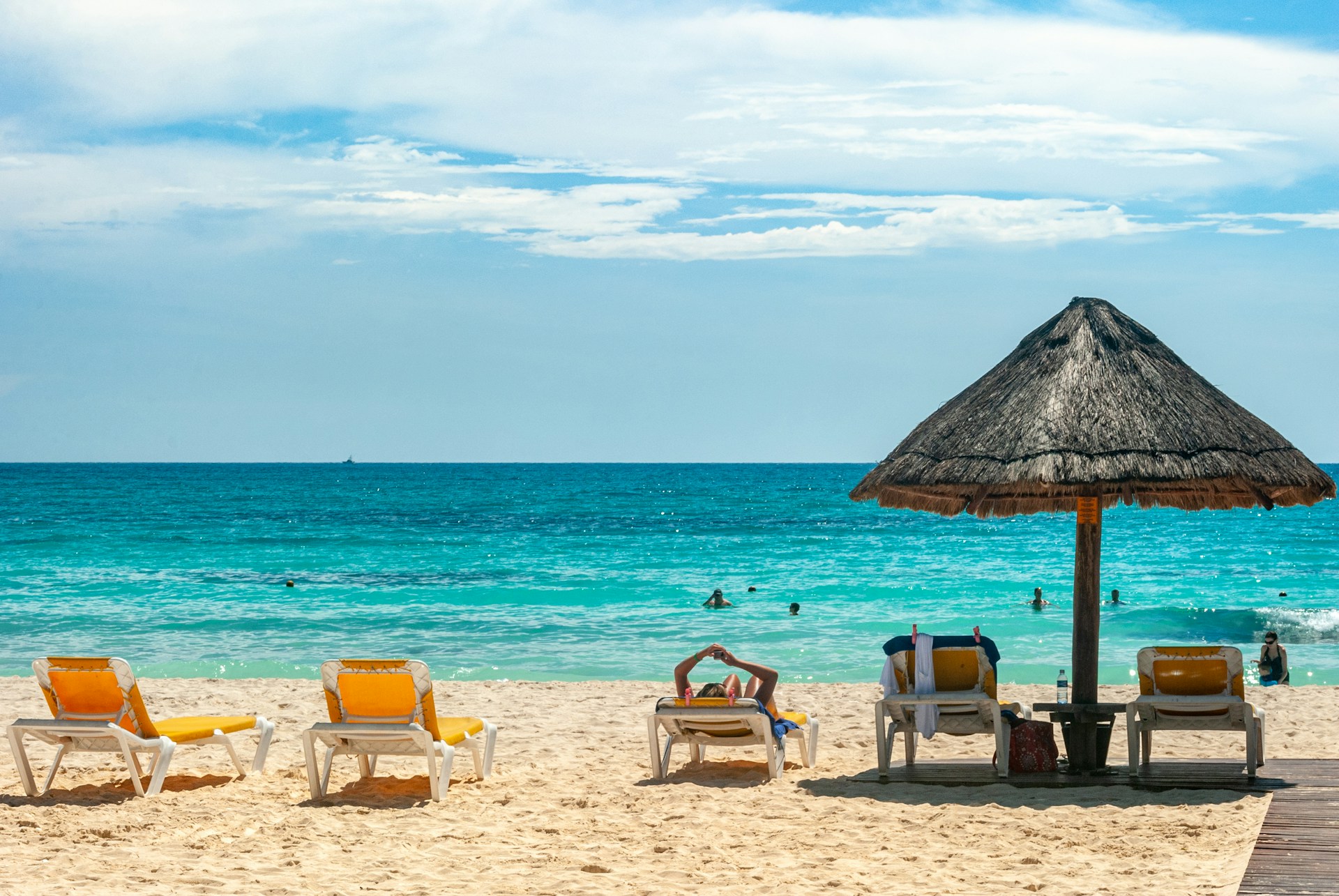 The Ultimate Guide to Cancun: Where to Stay, Swim, and Sip