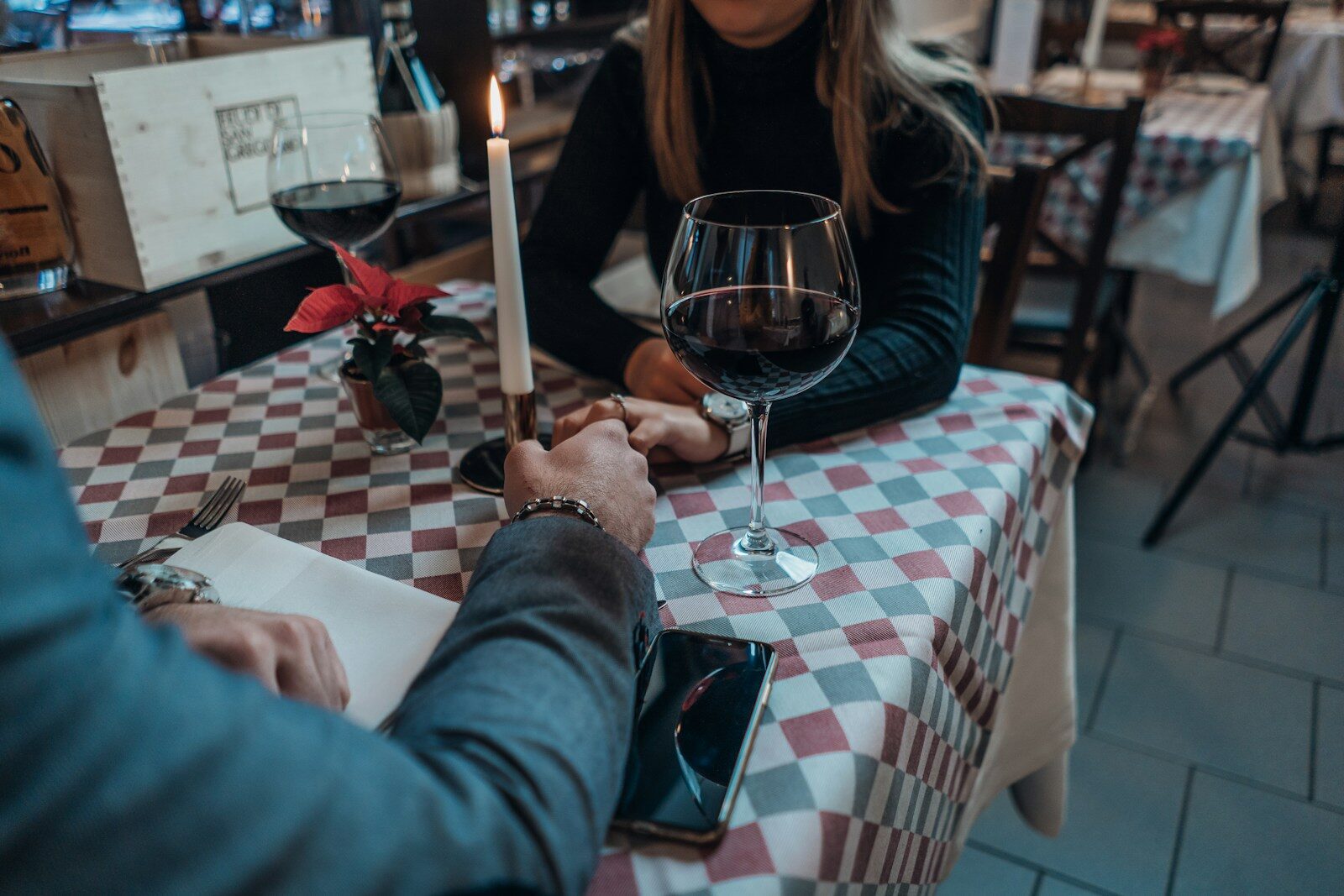 What to Know Before Going on a Date in a Foreign Country
